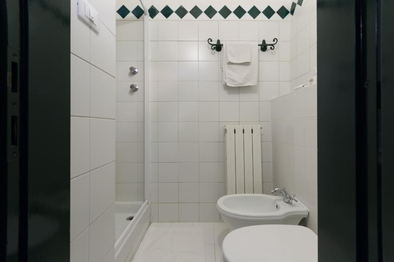 B&B Albertad Bologna Bagian luar foto